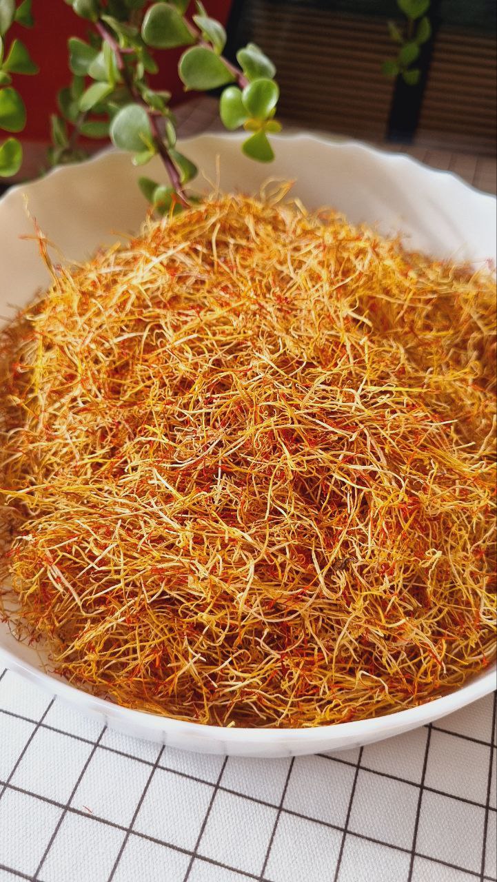 ادویه ریشه زعفران